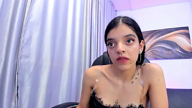 Thalia_parkerr_ - rub my pussy