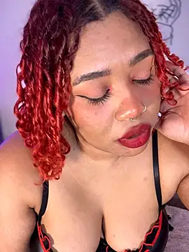 XXX chat uživo modela pamela_doll3