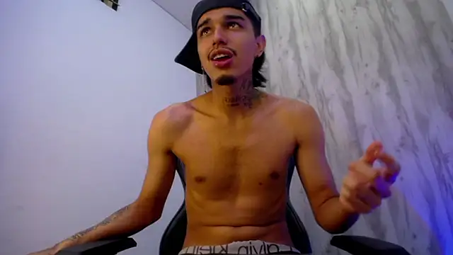 Tayson_Hotn Live XXX chat