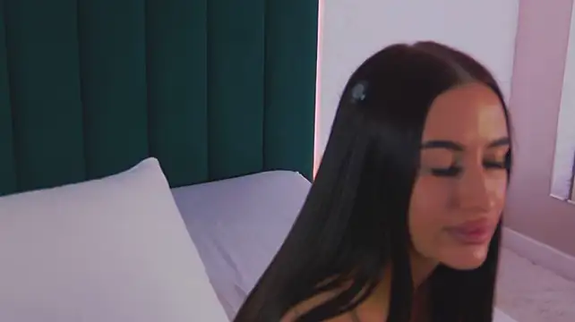Živý XXX chat Luna_Olsen