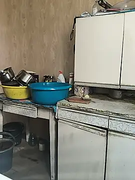 Milla-23 Adlı Modelin Canlı XXX Sohbeti