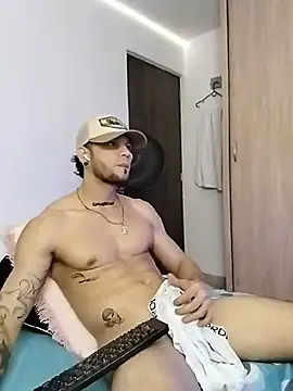 morenosiam's Live XXX Chat