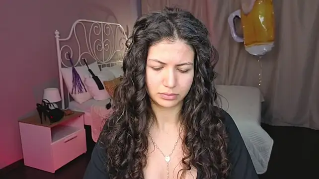 دردشة NoelPerfect الجنسية المباشرة