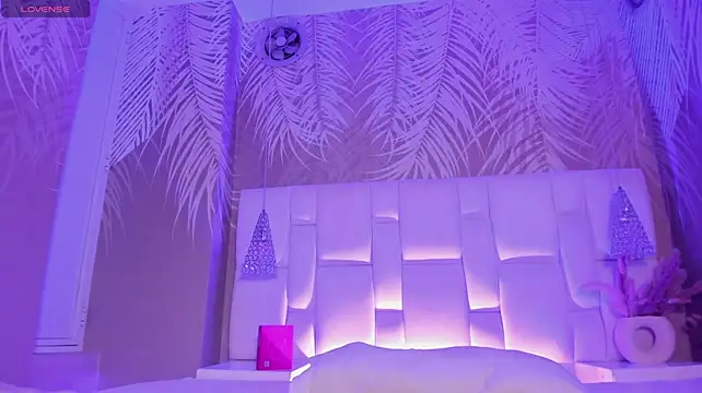 Chat +18 de skinny_dolltrans ao vivo