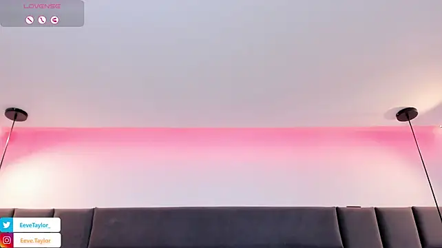Eevee_Taylor's Live XXX Chat