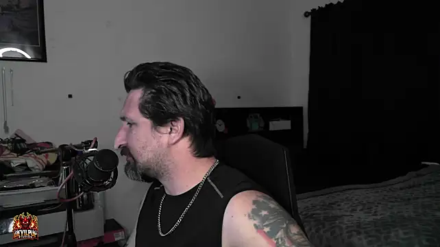 Chat XXX en directo de DevilPup75_