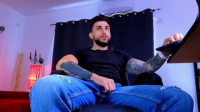دردشة MightyAaron66 الجنسية المباشرة
