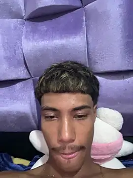 Adan21_cm 라이브 XXX 채팅