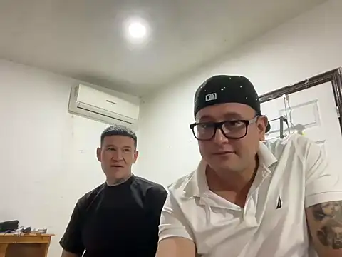 Oscar6867 – webcam-show