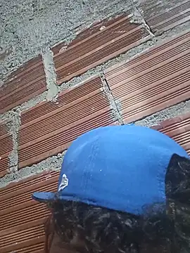 nilon05 Live XXX-chat