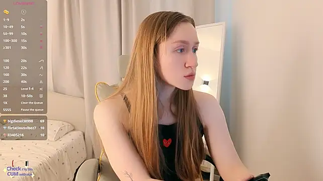 mowalova Adlı Modelin Canlı XXX Sohbeti