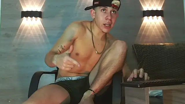 Gaeliitto élő XXX-chatje