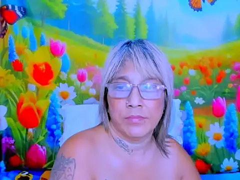 دردشة indianroxy الجنسية المباشرة