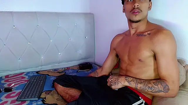 Angel_foxc13's Live XXX Chat