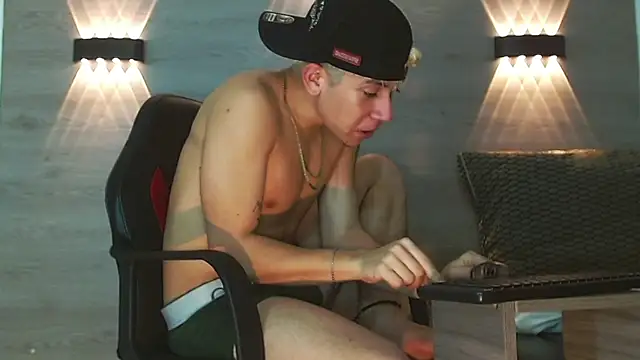Gaeliitto XXX чат на живо