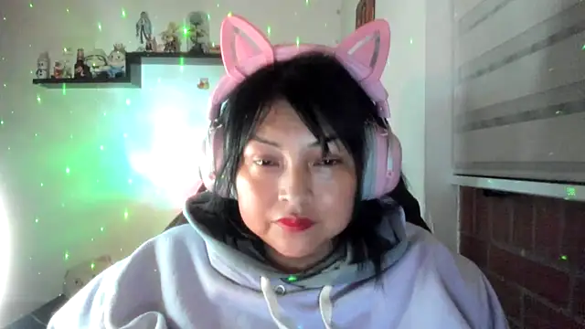 Shaddycute_ Chat XXX in diretta