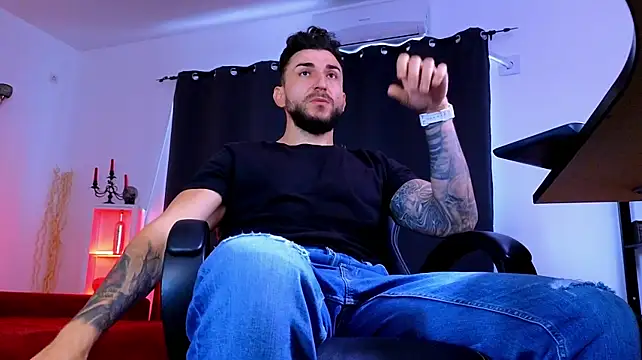 Živý XXX chat MightyAaron66