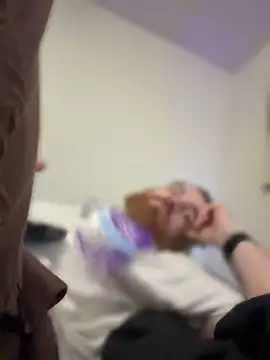 הופעת וובקאם של neonginger