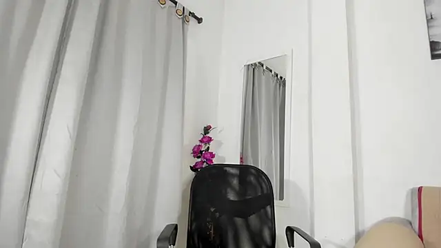 Luna_w10 – Live XXX-chat
