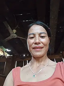Lily-ly Chat XXX live