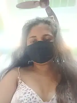 Ruhi_07 – Naživo XXX chat