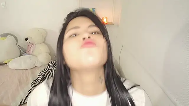 Youlittlepervertt_ Chat XXX in diretta