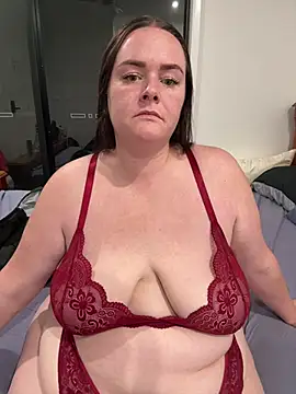 Carinabro10 - Suck and bounce tits
