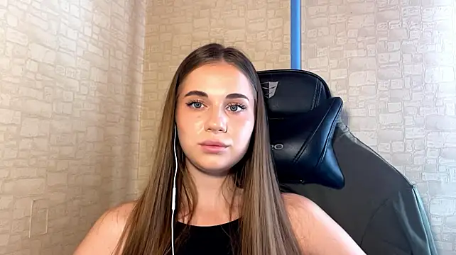 دردشة Miss_Blessnyth الجنسية المباشرة