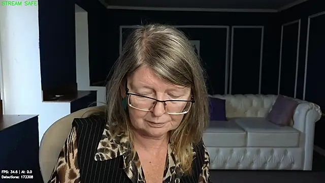 Pippa_Pebble 라이브 XXX 채팅