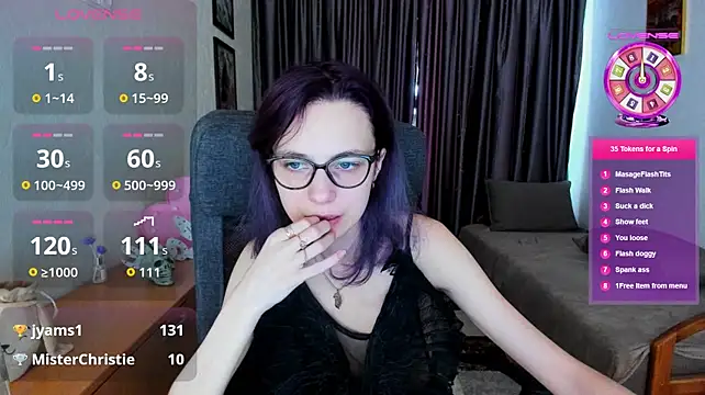MiniLysiin Live XXX chat