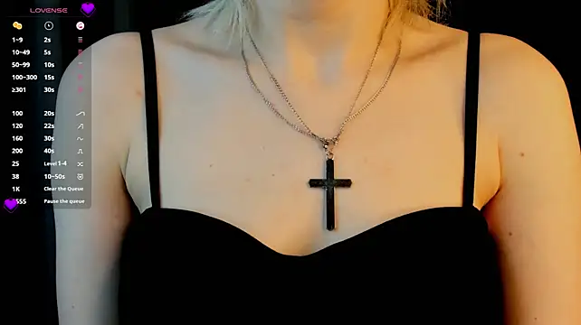 ColleenPhilipp - Goal: tease tongue