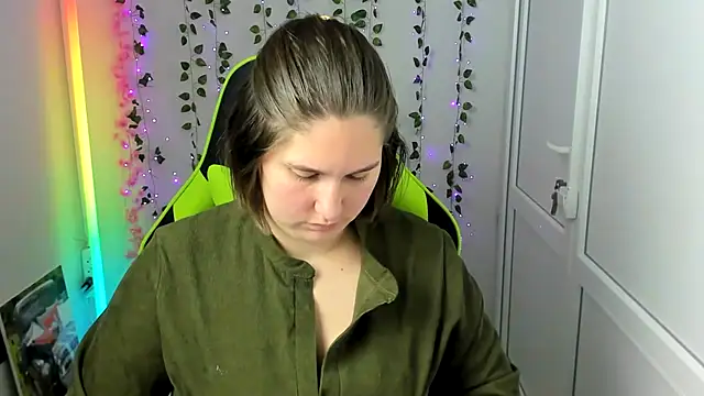 Chatroom XXX en direct de LunaVenom
