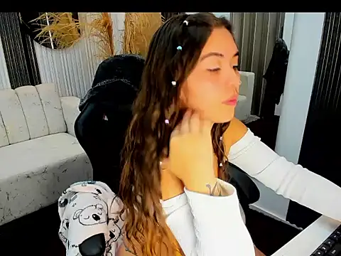 Alaana69のライブXXXチャット