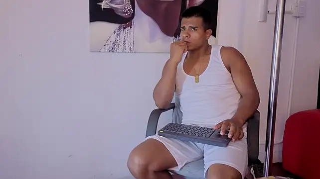 Hunter_master Live XXX Chat
