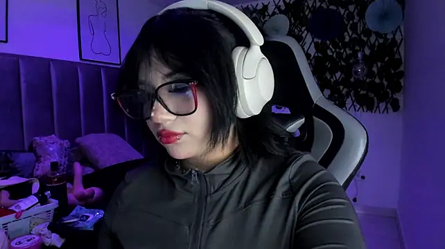 Kitty_Gang - Rub my pussy until it's very wet 🥵💦