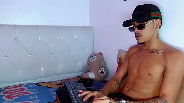 Angel_foxc13 – Live XXX-chat