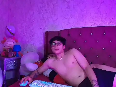 Онлайн чат XXX Ximenasilver