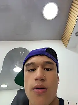 Dominik_Souza – Naživo XXX chat