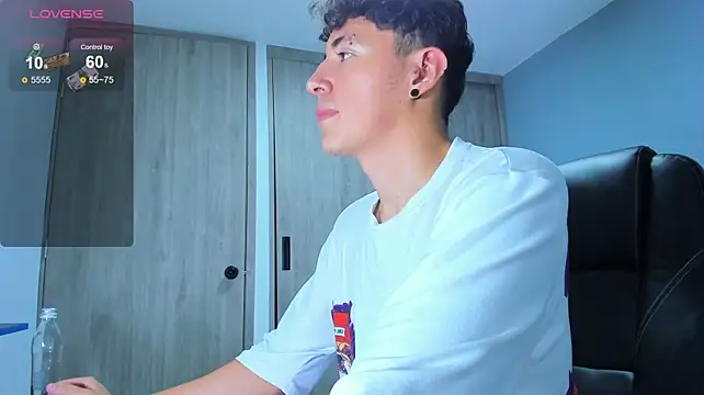 Živý XXX chat LOBO_ALPHA