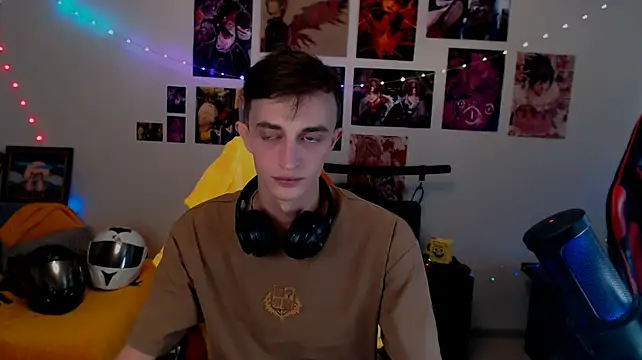 הופעת וובקאם של John_Meow
