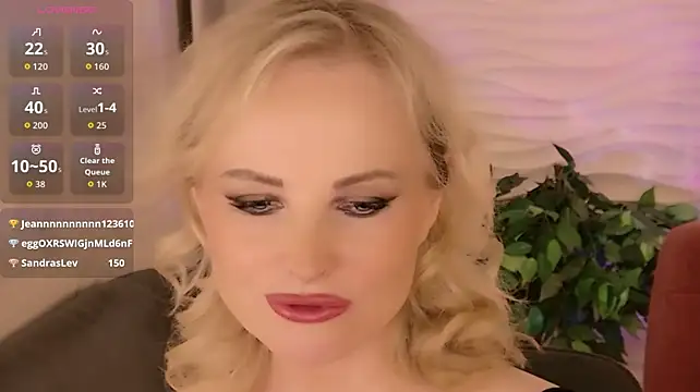 צ'אט XXX בשידור חי של Sandra_Kind