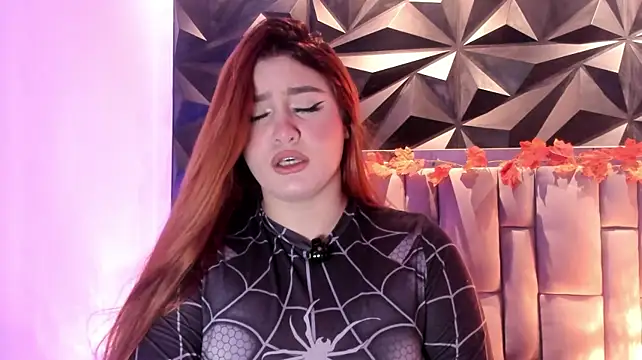 צ'אט XXX בשידור חי של megan_whitee__