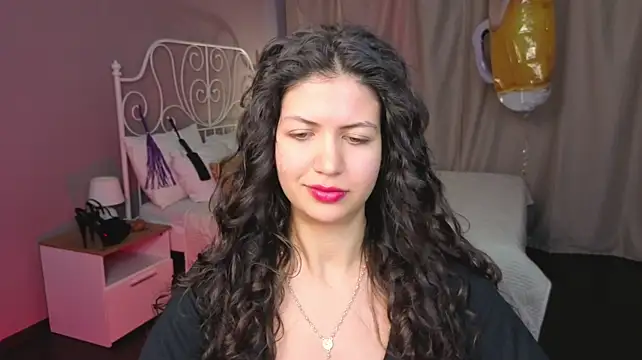 צ'אט XXX בשידור חי של NoelPerfect