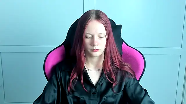 צ'אט XXX בשידור חי של Skylar_spring