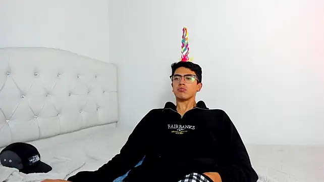 XXX chat uživo modela Caramelo_Bryan