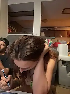 NovaLove2002's Live XXX Chat