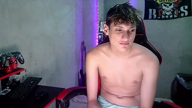 flaquito_junior élő XXX-chatje