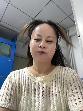 Weiwei_1314 - 请各位大哥多包容