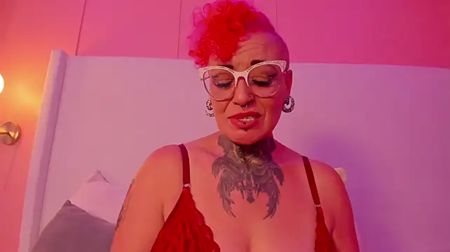 Chat +18 de mistress_sandy ao vivo