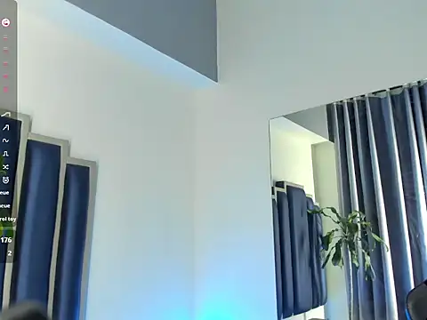 Damiam_23 Chat XXX in diretta